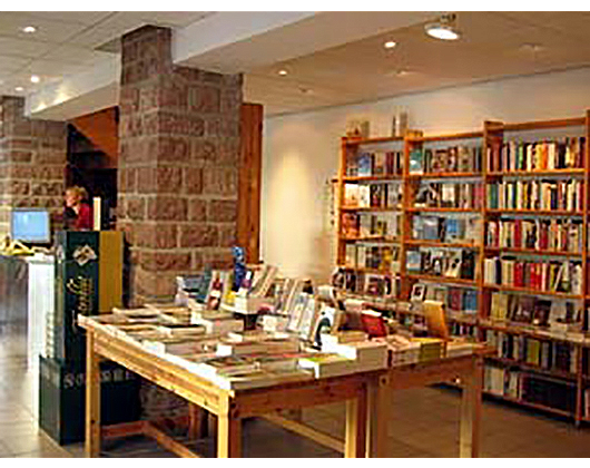 Kundenfoto 2 Buchhandl. Schwarz auf Weiß
